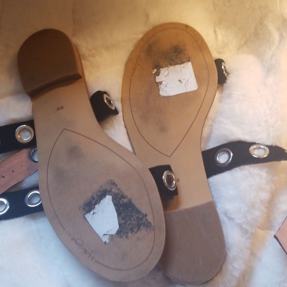 Shoes - Picture 3 of 3